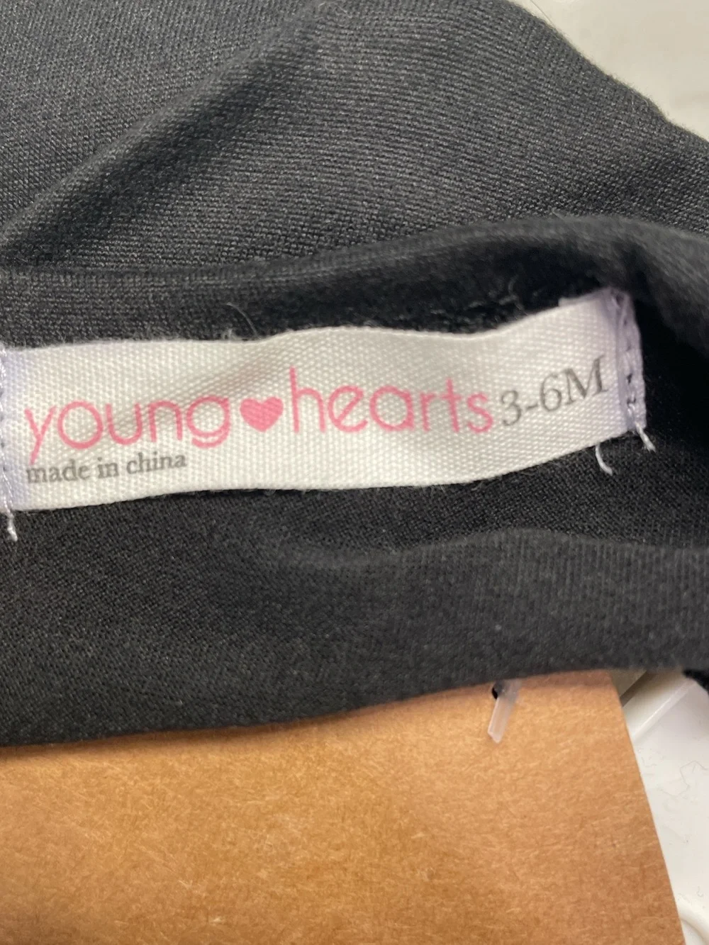 Young Hearts Infant Girls Halloween Dress Tulle Skirt 3-6 months NWT Black/White